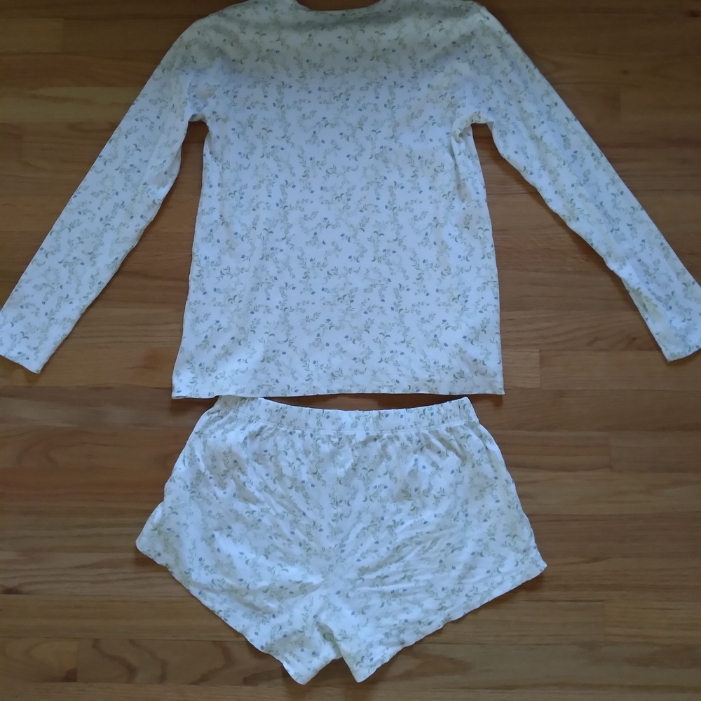 Julia Berolzheimer + Lake Floral Pajama Set Medium - Picture 12 of 12